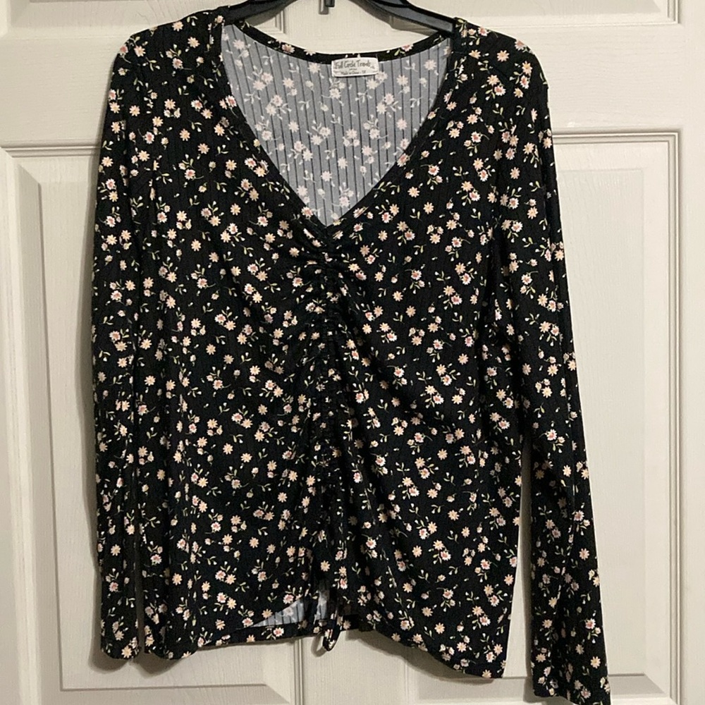 Full Circle Trends Women’s Blouse